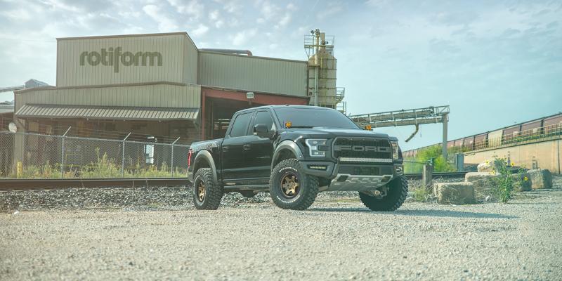  Ford F-150 Raptor with 